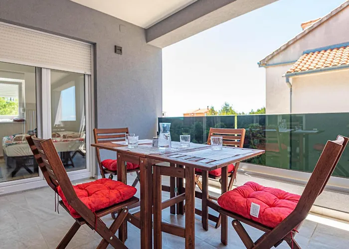 Cozy In With Wifi * Brodarica (Sibenik-Knin)